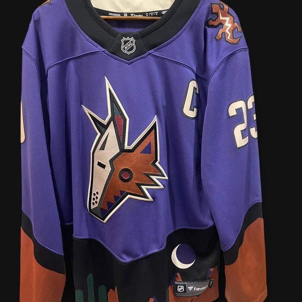 Fanatics Men's Arizona Coyotes Retro Rare Hockey Jersey